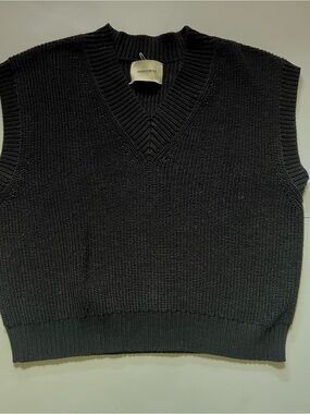 Shaina Mote Ilaria V-Neck Knit Vest Onyx